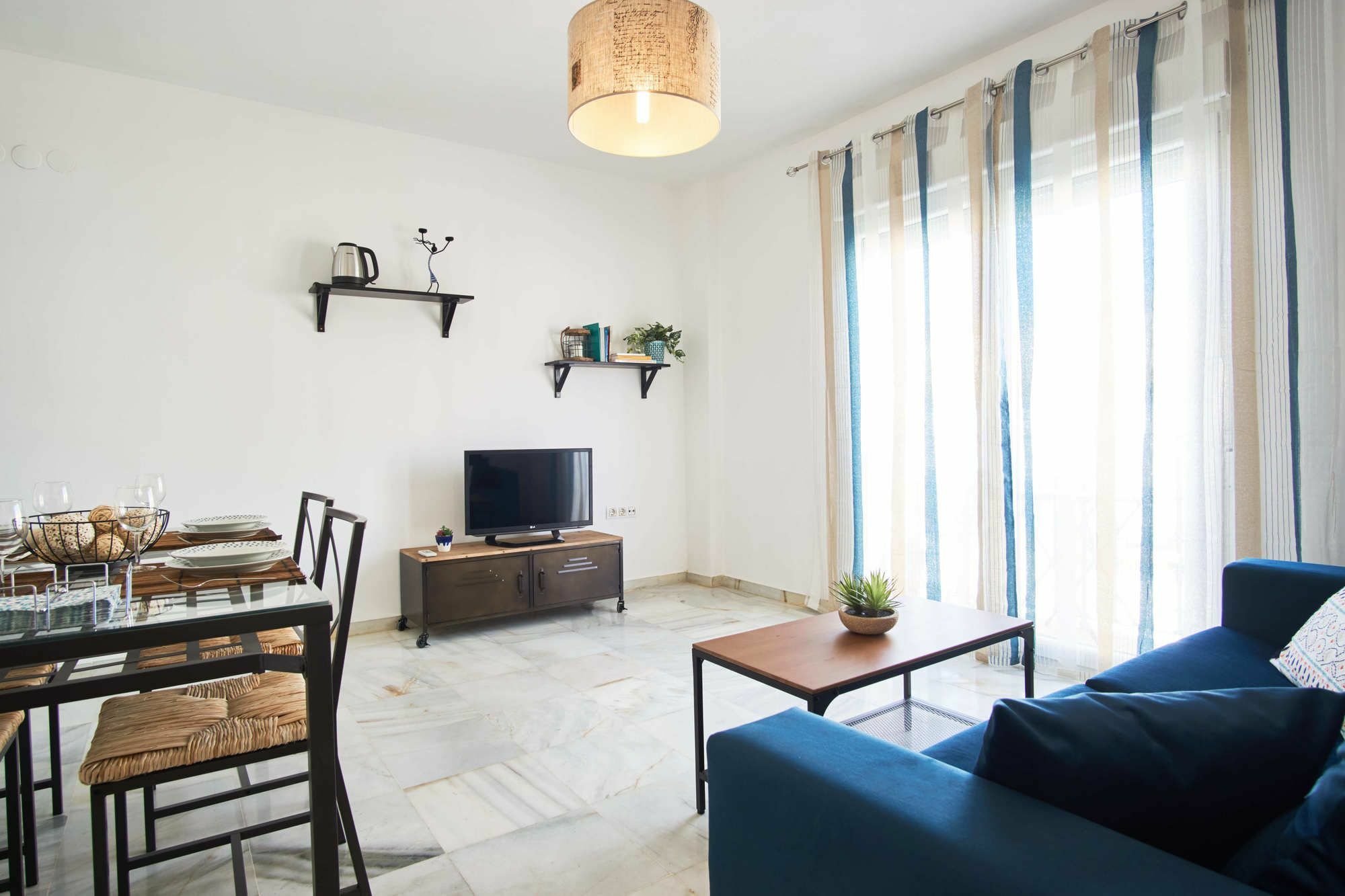 Apto Con Parking Basilica Macarena Apartamento Sevilla